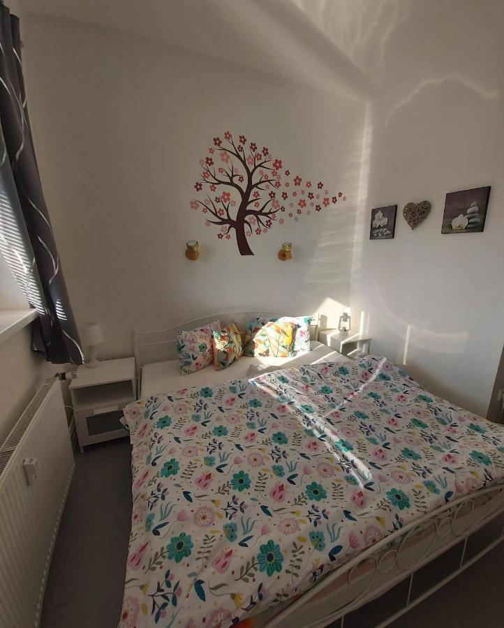 Apartman Tony Slapy ภายนอก รูปภาพ